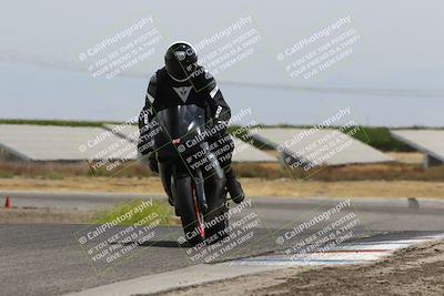 media/May-26-2025-Lets Ride (Mon) [[3bf1de1d65]]/B Group/1220pm (Wheelie Bump)/